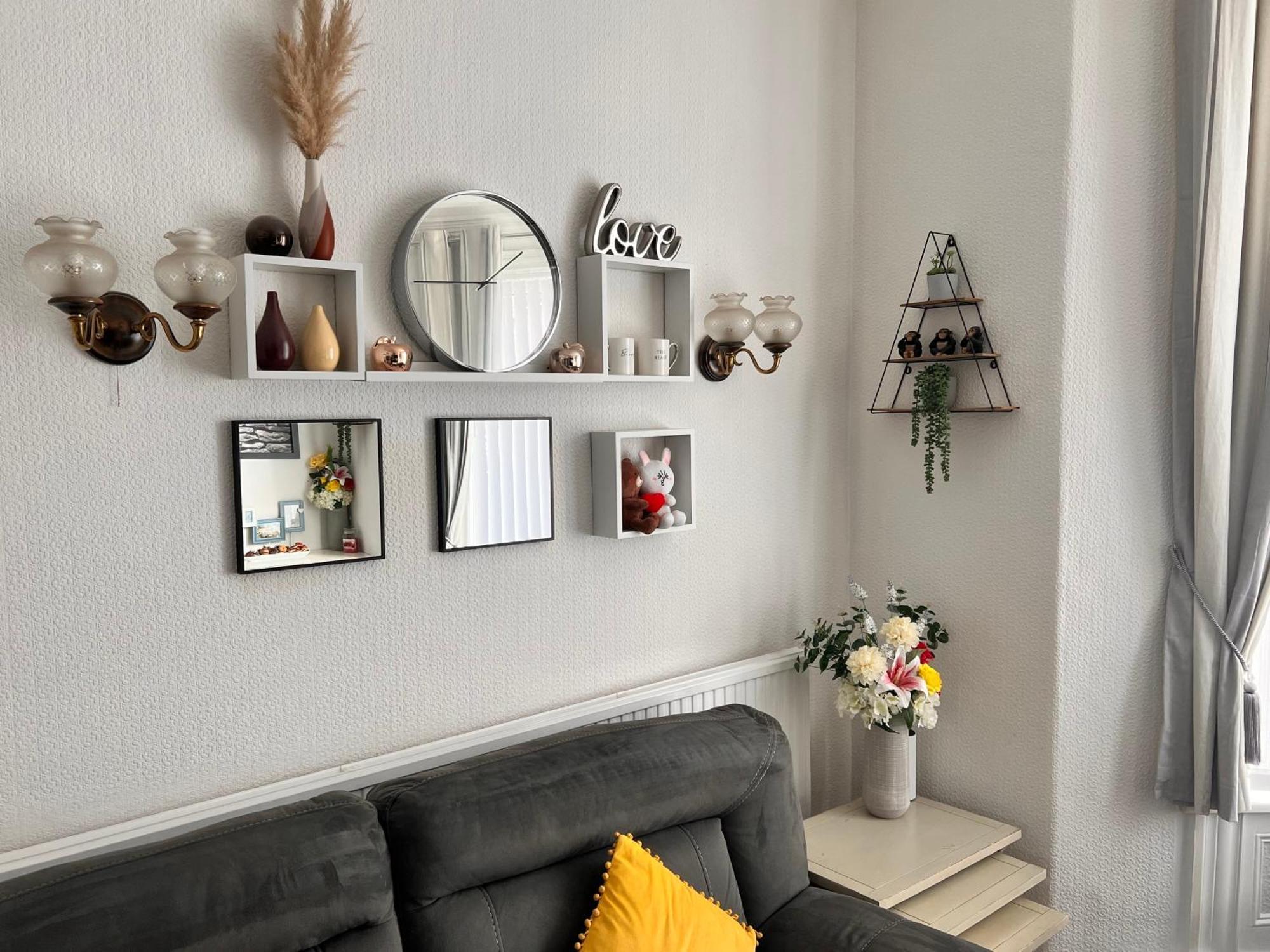 Victoria House - Self Catering Quiet Guesthouse - Adult Singles And Couples Only Блекпул Екстериор снимка